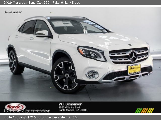 2019 Mercedes-Benz GLA 250 in Polar White