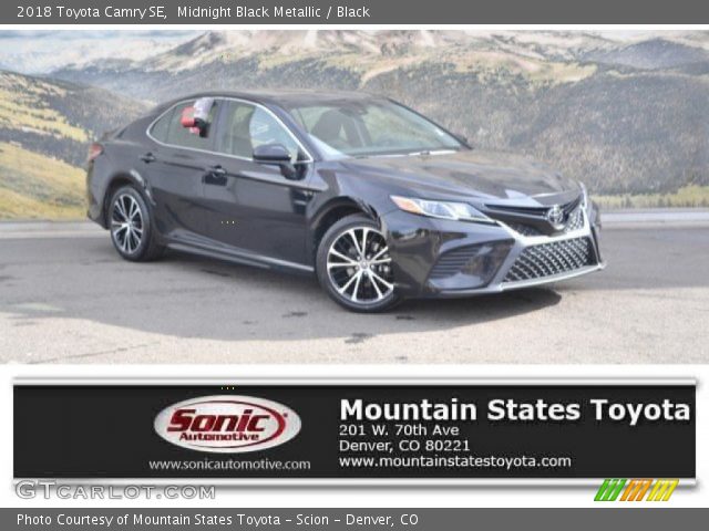 2018 Toyota Camry SE in Midnight Black Metallic