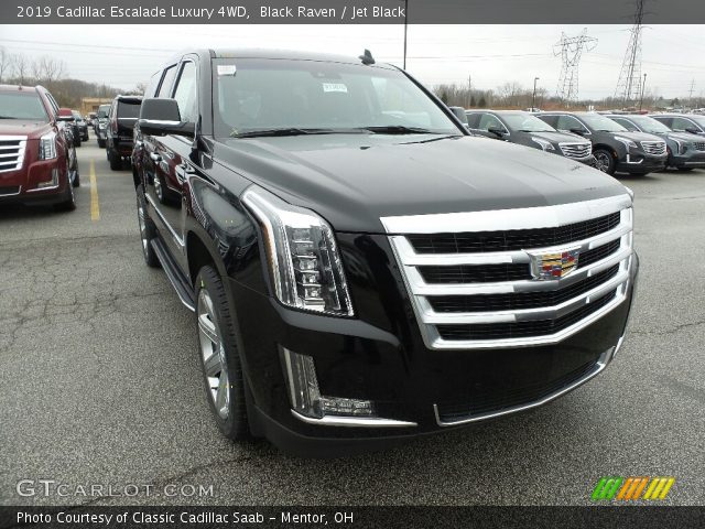 2019 Cadillac Escalade Luxury 4WD in Black Raven