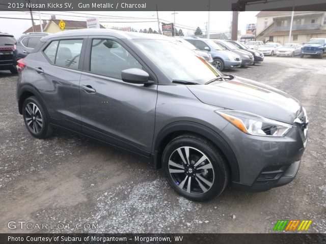 2019 Nissan Kicks SV in Gun Metallic