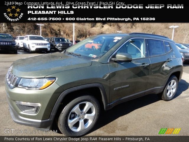 2019 Jeep Compass Latitude 4x4 in Olive Green Pearl