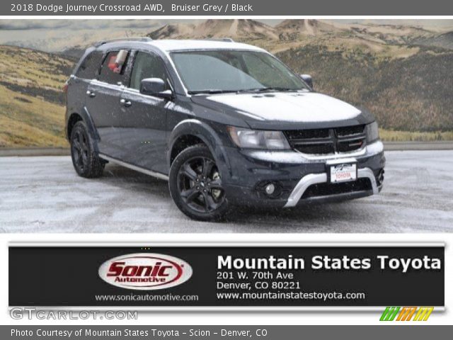 2018 Dodge Journey Crossroad AWD in Bruiser Grey