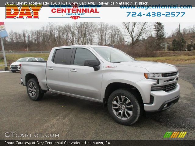 2019 Chevrolet Silverado 1500 RST Crew Cab 4WD in Silver Ice Metallic