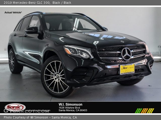 2019 Mercedes-Benz GLC 300 in Black