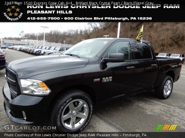 2017 Ram 1500 Express Crew Cab 4x4 in Brilliant Black Crystal Pearl