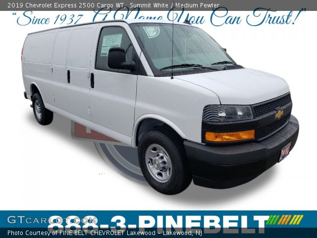 2019 Chevrolet Express 2500 Cargo WT in Summit White