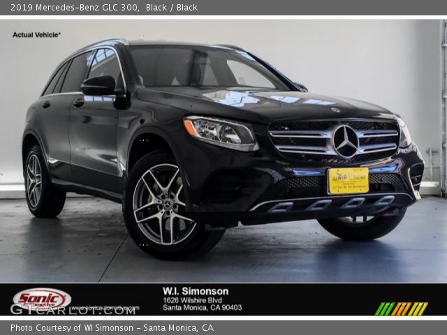 2019 Mercedes-Benz GLC 300 in Black