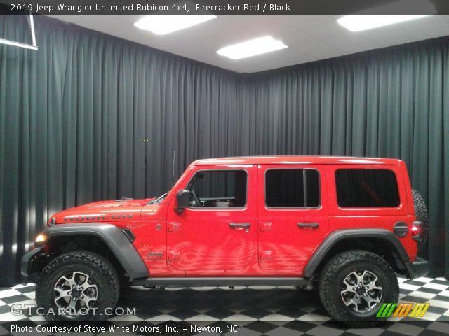 2019 Jeep Wrangler Unlimited Rubicon 4x4 in Firecracker Red