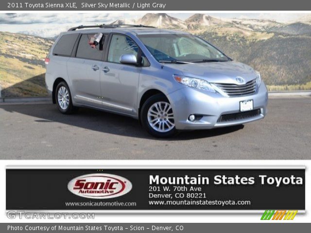 2011 Toyota Sienna XLE in Silver Sky Metallic