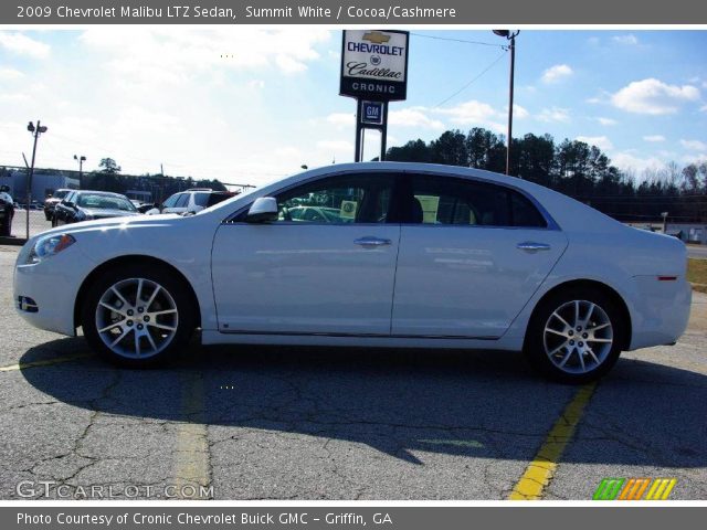 2009 Chevrolet Malibu LTZ Sedan in Summit White