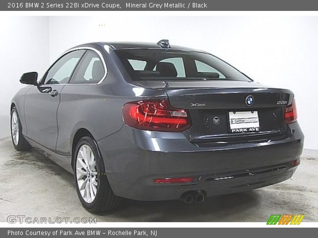 2016 BMW 2 Series 228i xDrive Coupe in Mineral Grey Metallic