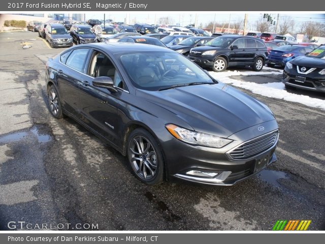 2017 Ford Fusion Hybrid SE in Magnetic