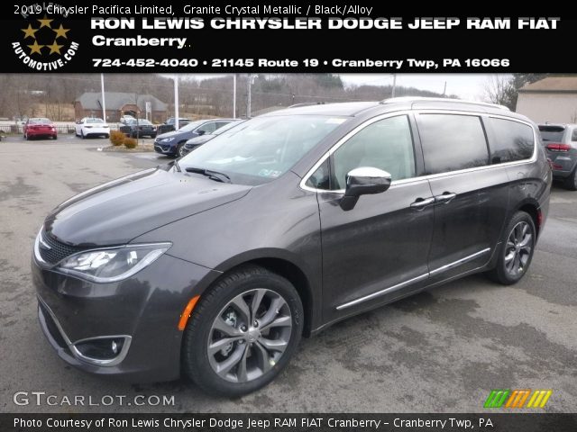 2019 Chrysler Pacifica Limited in Granite Crystal Metallic