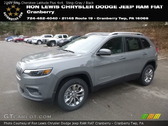 2019 Jeep Cherokee Latitude Plus 4x4 in Sting-Gray