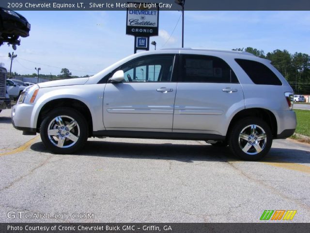 2009 Chevrolet Equinox LT in Silver Ice Metallic