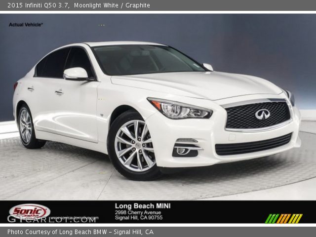 2015 Infiniti Q50 3.7 in Moonlight White