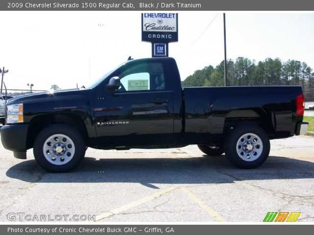 2009 Chevrolet Silverado 1500 Regular Cab in Black