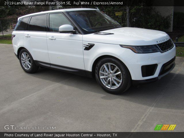 2019 Land Rover Range Rover Sport SE in Fuji White