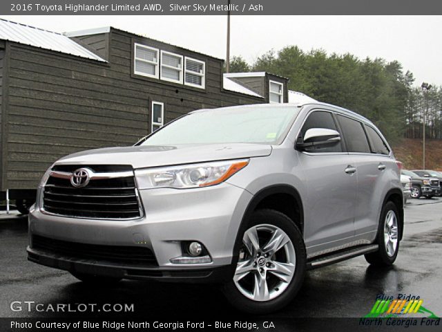 2016 Toyota Highlander Limited AWD in Silver Sky Metallic