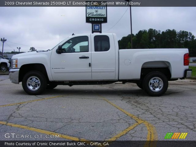 2009 Chevrolet Silverado 2500HD LT Extended Cab in Summit White