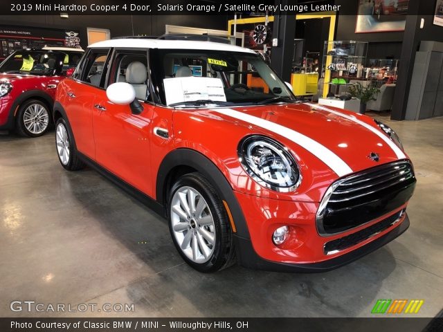 2019 Mini Hardtop Cooper 4 Door in Solaris Orange