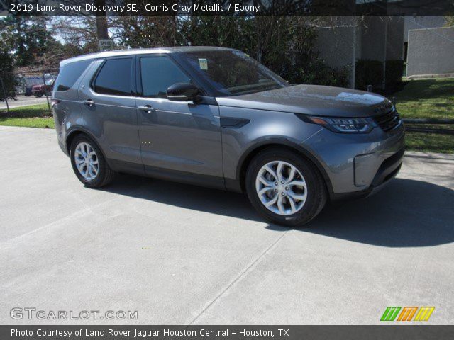 2019 Land Rover Discovery SE in Corris Gray Metallic