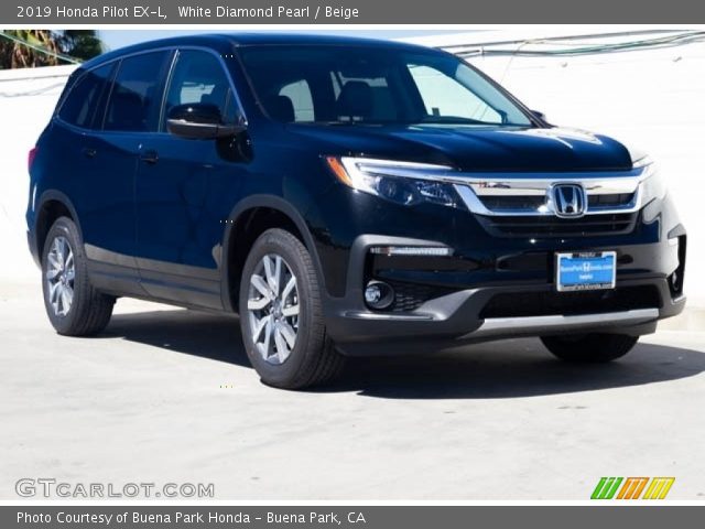 2019 Honda Pilot EX-L in White Diamond Pearl