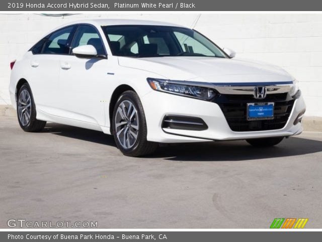 2019 Honda Accord Hybrid Sedan in Platinum White Pearl