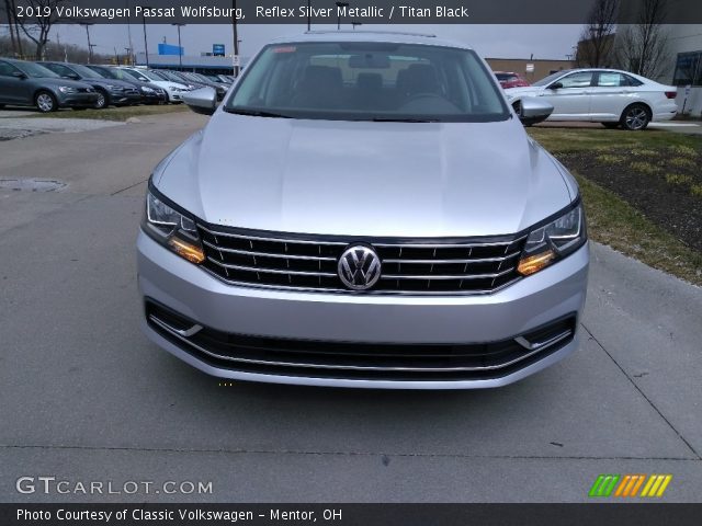 2019 Volkswagen Passat Wolfsburg in Reflex Silver Metallic