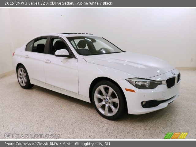 2015 BMW 3 Series 320i xDrive Sedan in Alpine White