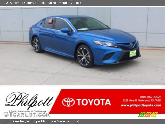 2019 Toyota Camry SE in Blue Streak Metallic