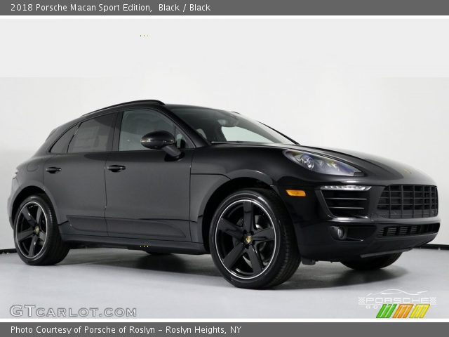 2018 Porsche Macan Sport Edition in Black