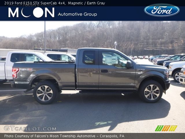 2019 Ford F150 STX SuperCab 4x4 in Magnetic