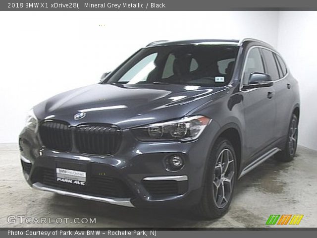 2018 BMW X1 xDrive28i in Mineral Grey Metallic