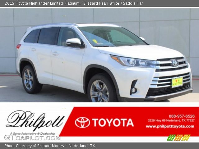 2019 Toyota Highlander Limited Platinum in Blizzard Pearl White