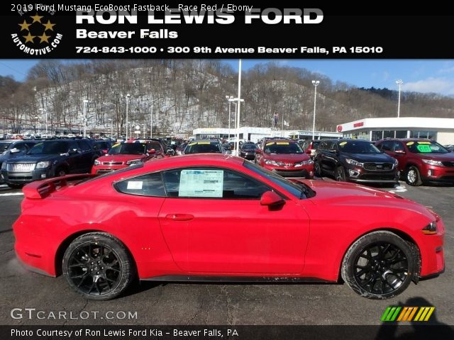 2019 Ford Mustang EcoBoost Fastback in Race Red
