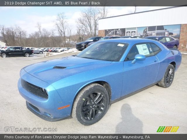 2019 Dodge Challenger SXT AWD in B5 Blue Pearl