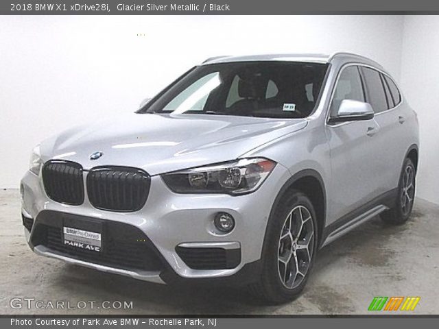 2018 BMW X1 xDrive28i in Glacier Silver Metallic