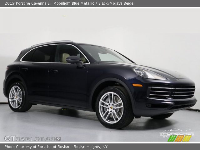 2019 Porsche Cayenne S in Moonlight Blue Metallic
