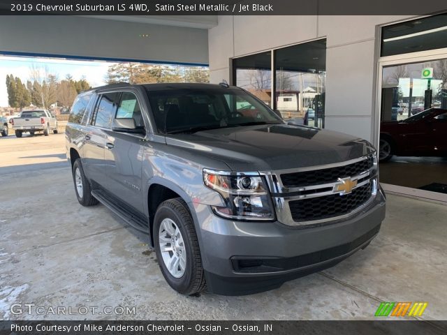 2019 Chevrolet Suburban LS 4WD in Satin Steel Metallic