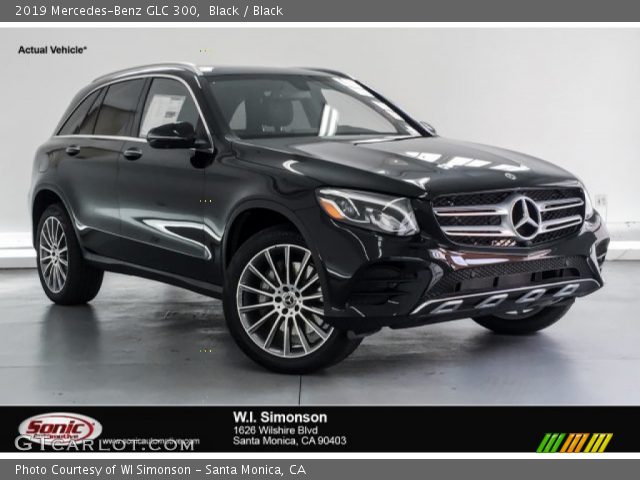 2019 Mercedes-Benz GLC 300 in Black