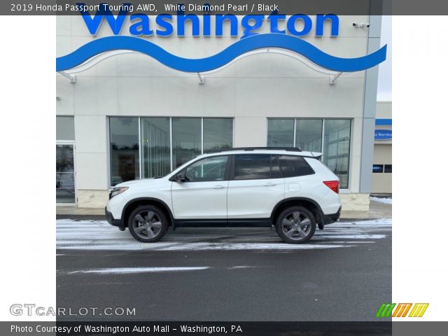 2019 Honda Passport Touring AWD in White Diamond Pearl