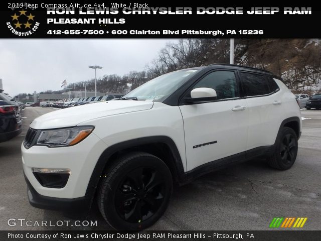 2019 Jeep Compass Altitude 4x4 in White