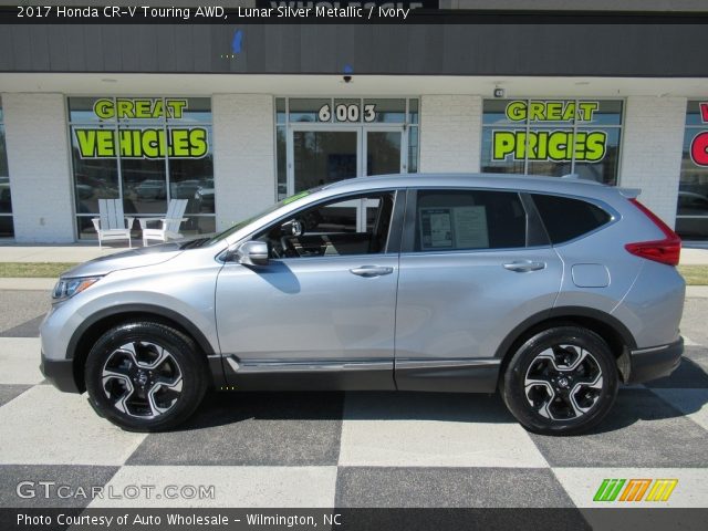 2017 Honda CR-V Touring AWD in Lunar Silver Metallic