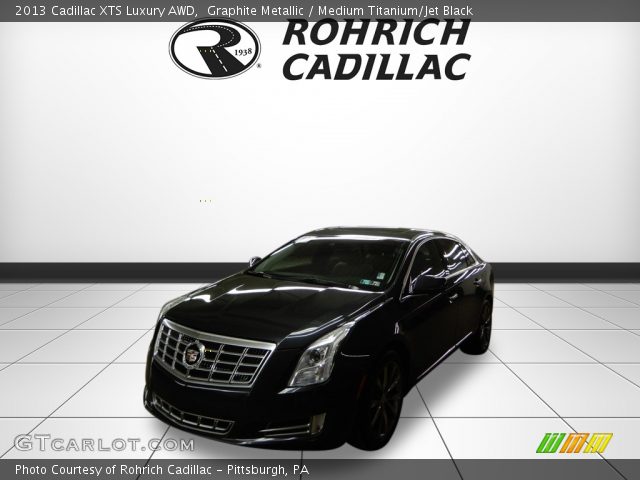 2013 Cadillac XTS Luxury AWD in Graphite Metallic