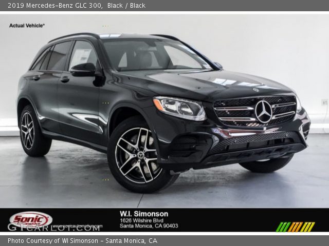 2019 Mercedes-Benz GLC 300 in Black