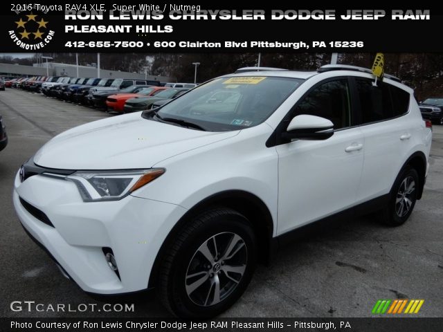 2016 Toyota RAV4 XLE in Super White