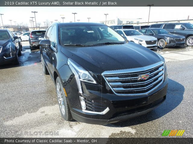 2019 Cadillac XT5 Luxury AWD in Stellar Black Metallic