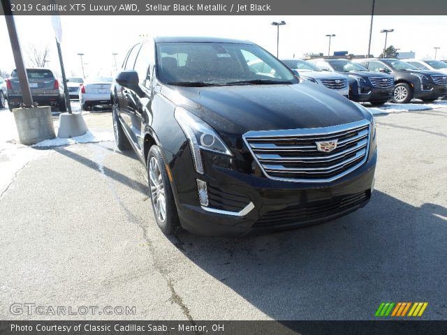 2019 Cadillac XT5 Luxury AWD in Stellar Black Metallic