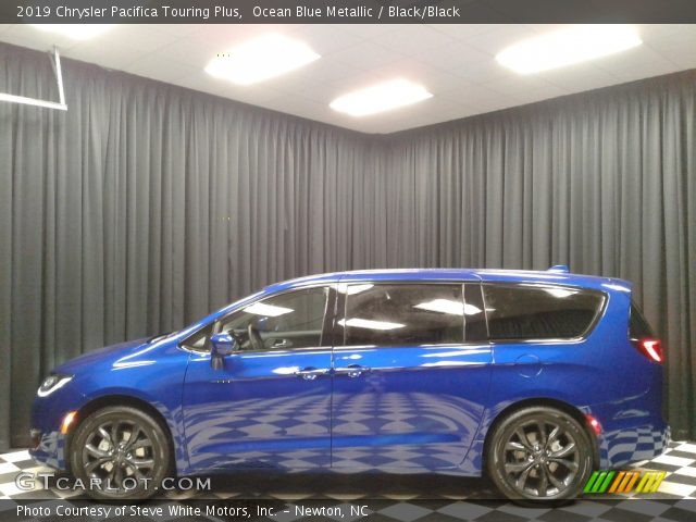 2019 Chrysler Pacifica Touring Plus in Ocean Blue Metallic